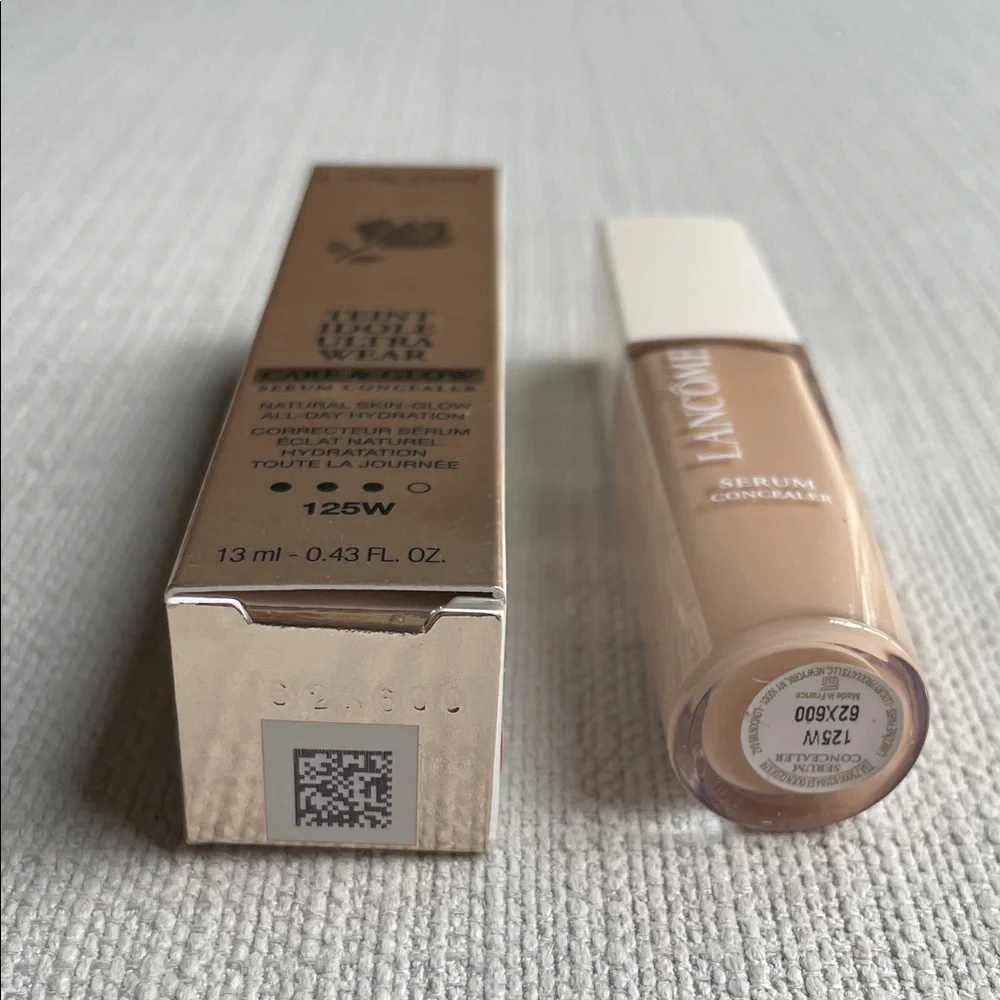 Lancome Teint Idole Ultra Wear care& glow serum Concealer - 125W